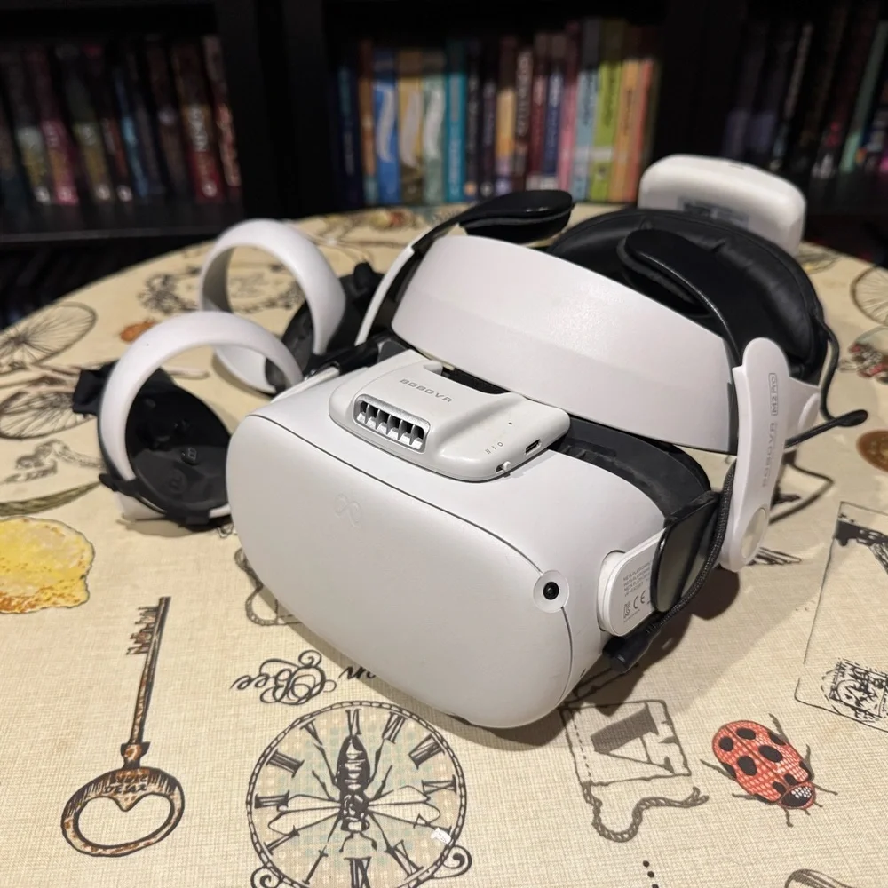 Oculus 2 White VR Headset